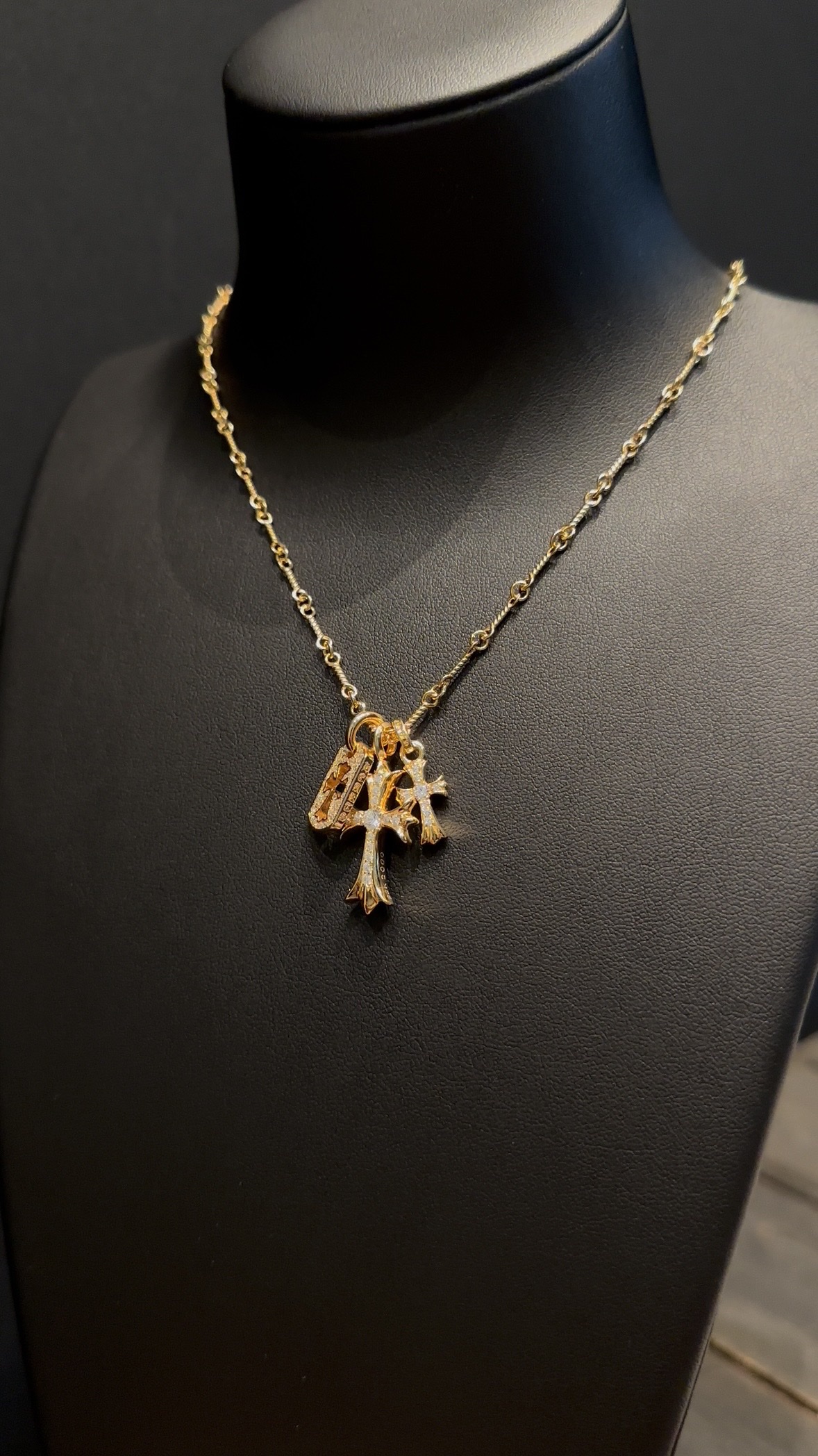 Custom Gold-Plated Diamond Setting, Necklace Pendant