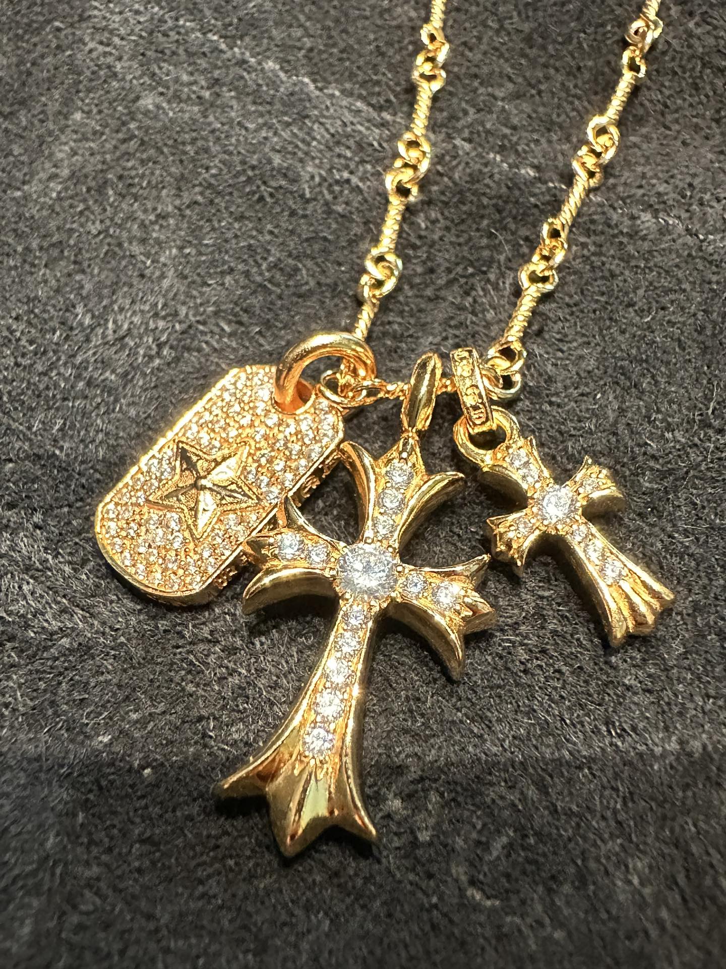 Custom Gold-Plated Diamond Setting, Necklace Pendant