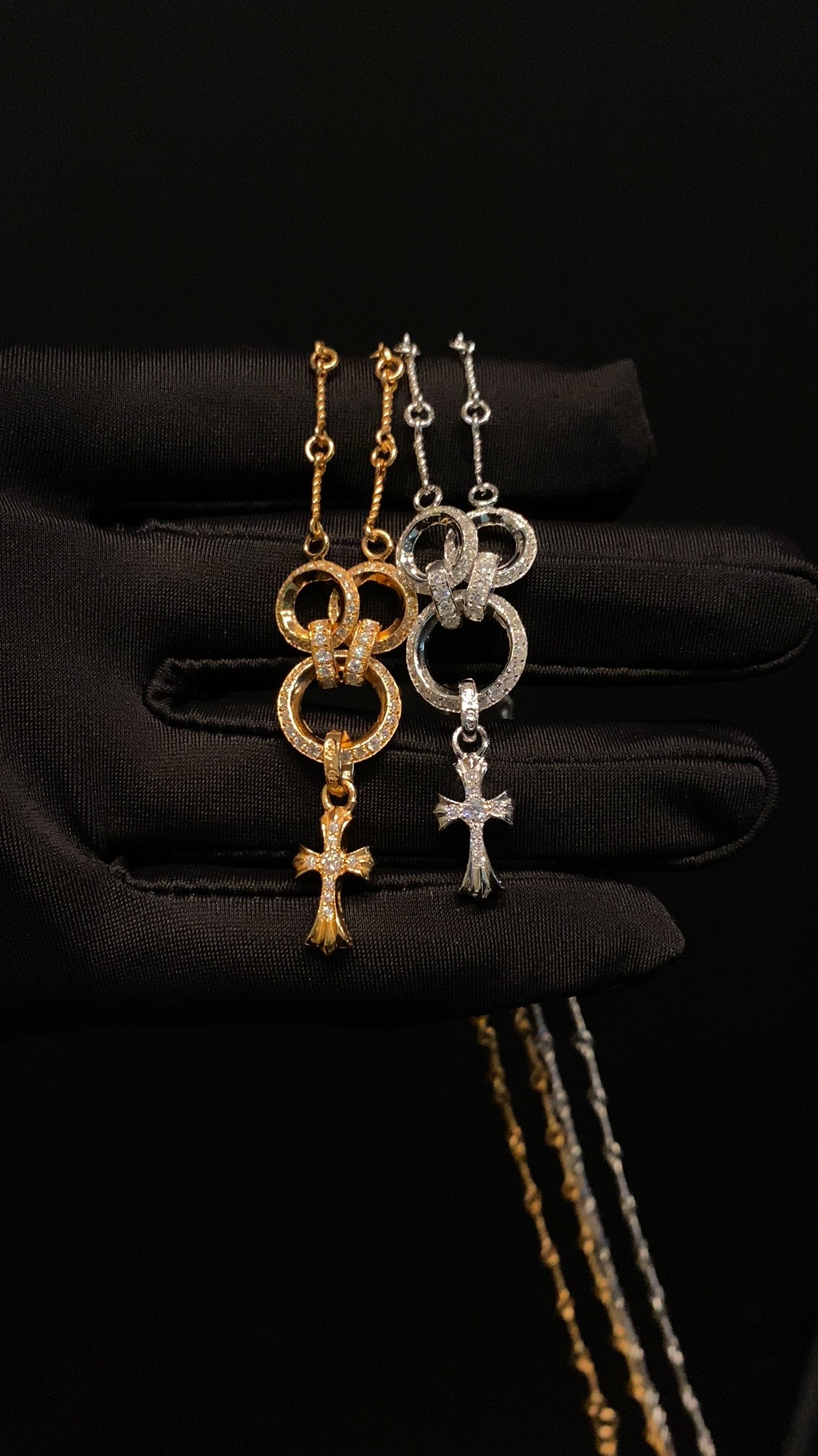 Custom Gold-Plated Diamond Setting, Necklace Pendant