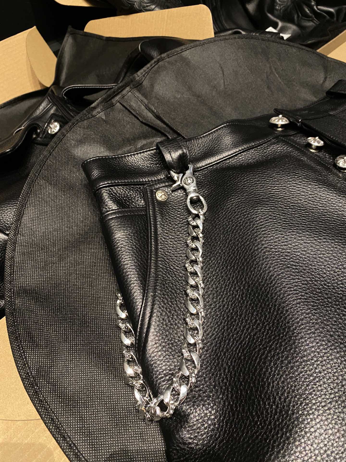 Pant Chain, Bag Chain, Long Pants