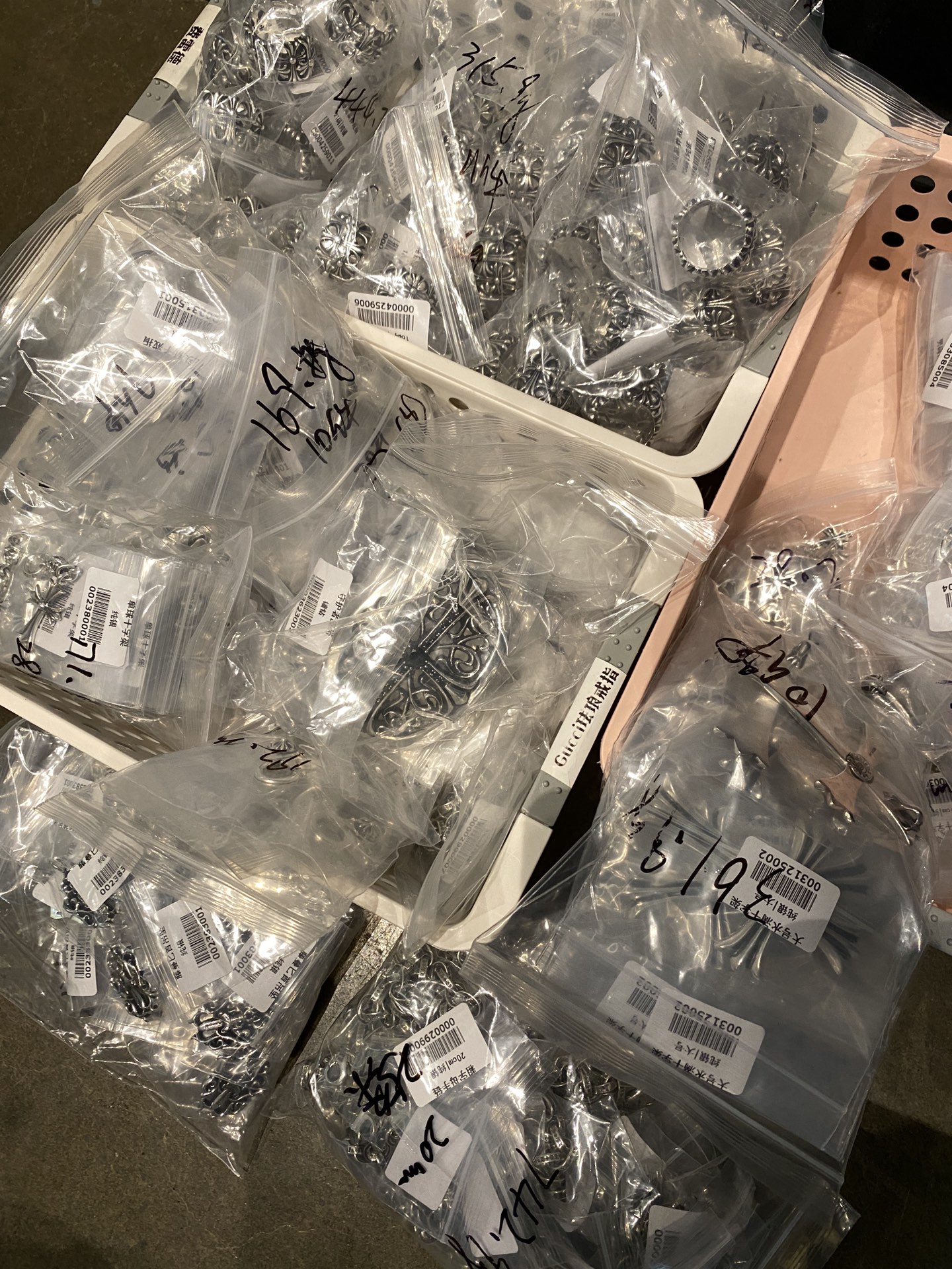 Daily shipping, cooperative agents