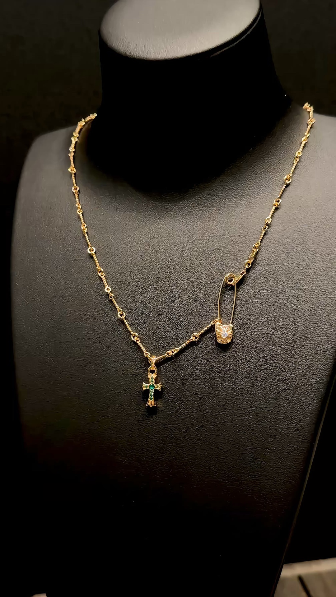 Custom Gold-Plated Diamond Setting, Necklace Pendant