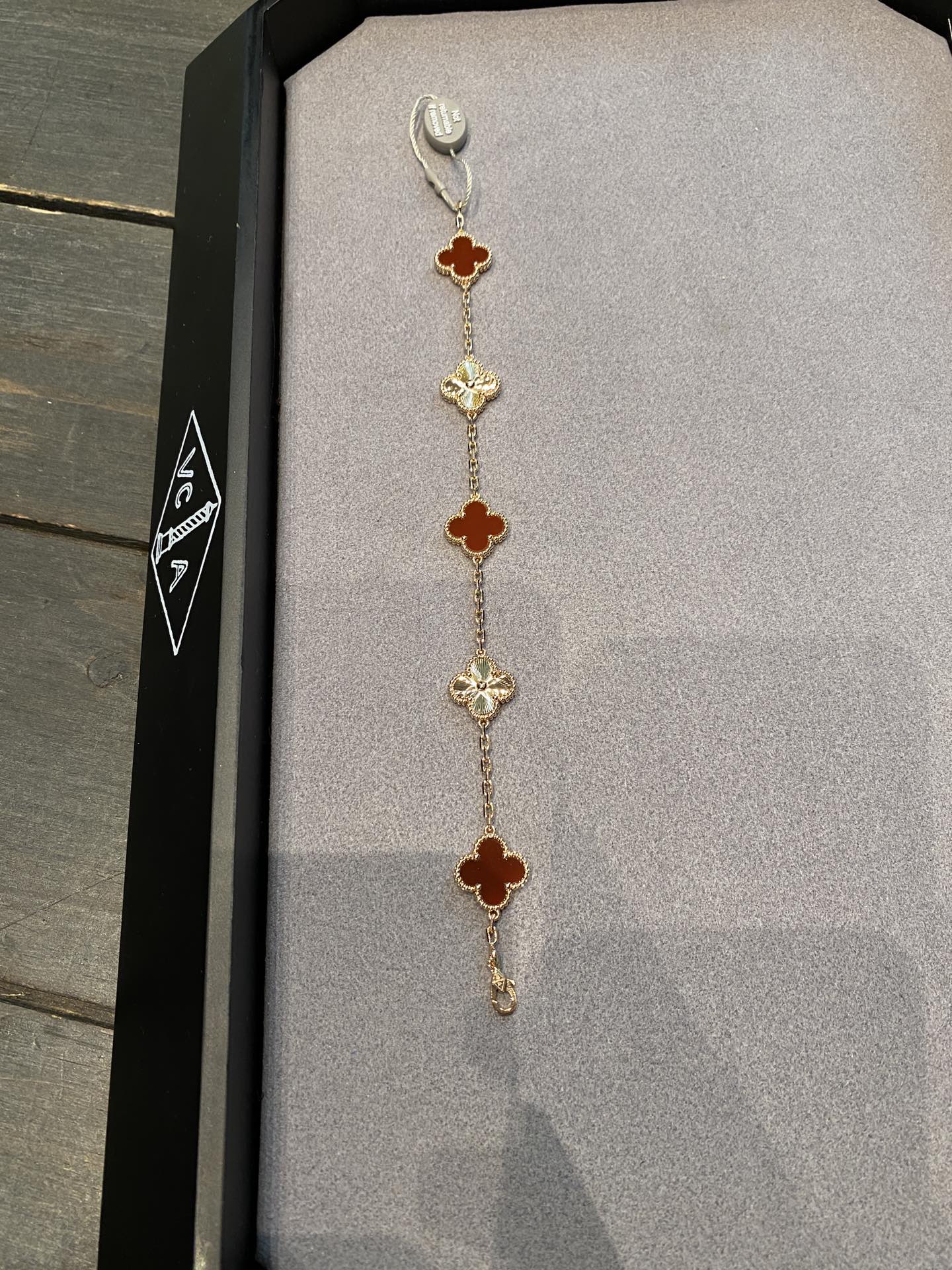 VCA Bracelet