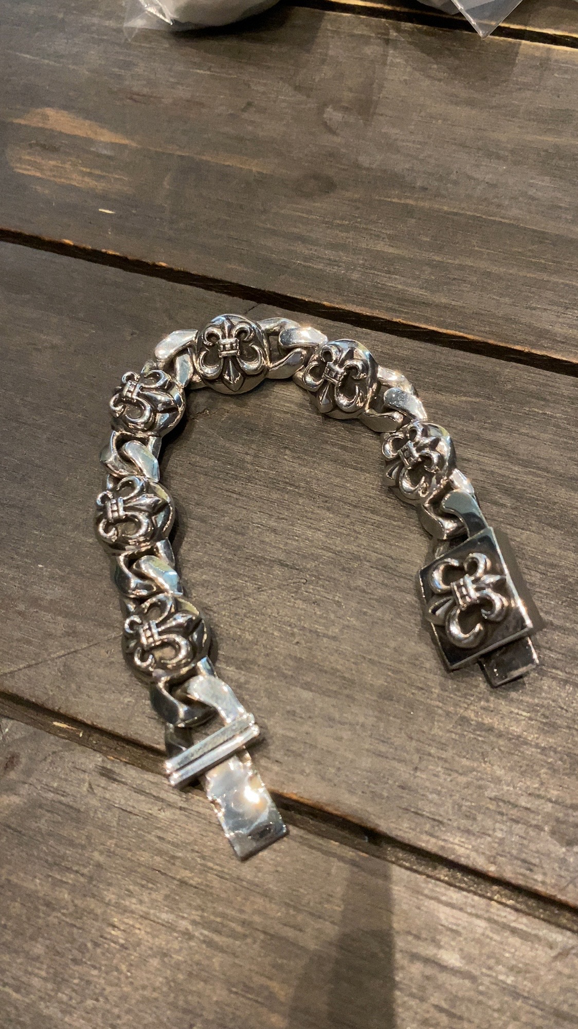 Bracelets & Bangles