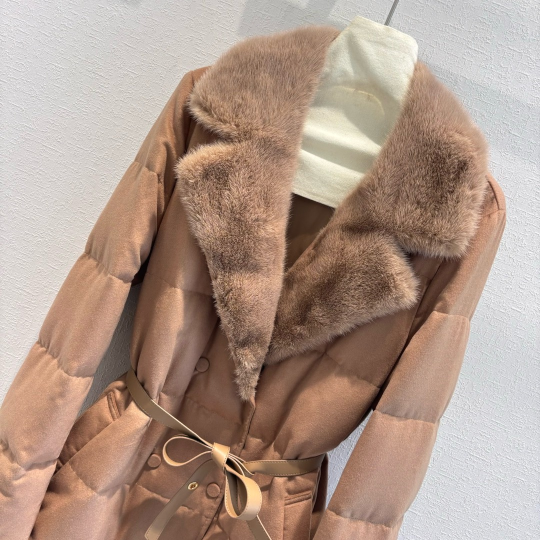 LP Wool Cashmere Mink Collar Goose Down Coat - Warm, Stylish, and Comfortable 4 i1731302505 2645 8