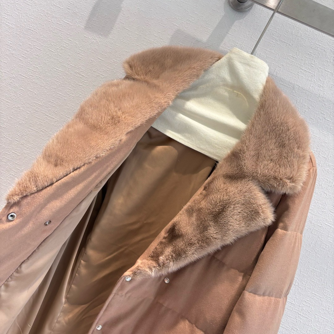 LP Wool Cashmere Mink Collar Goose Down Coat - Warm, Stylish, and Comfortable 8 i1731302505 4051 6