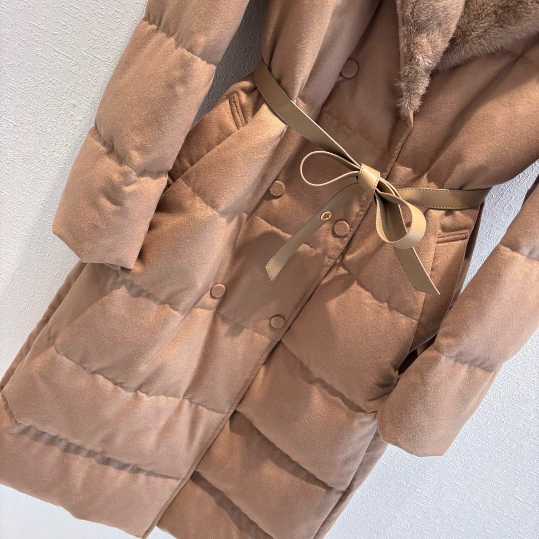 LP Wool Cashmere Mink Collar Goose Down Coat - Warm, Stylish, and Comfortable 5 i1731302505 6978 2