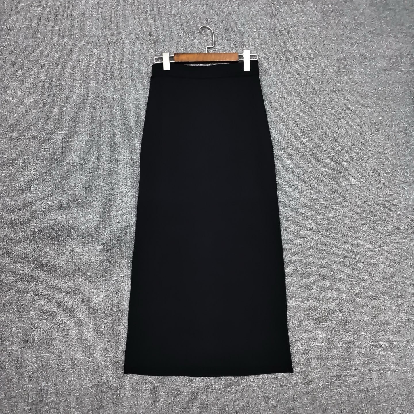 Toteme Lyocell-Cashmere Blend Straight Midi Skirt - Lightweight & Comfortable 6 i1748575703254 7973 0 4