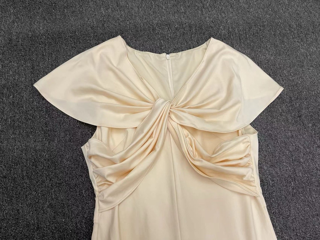 Elegant Pleated Knot Midi Dress - Chic Short Sleeve, Fitted Waist Design 7 i1749103510119 5956 0 5