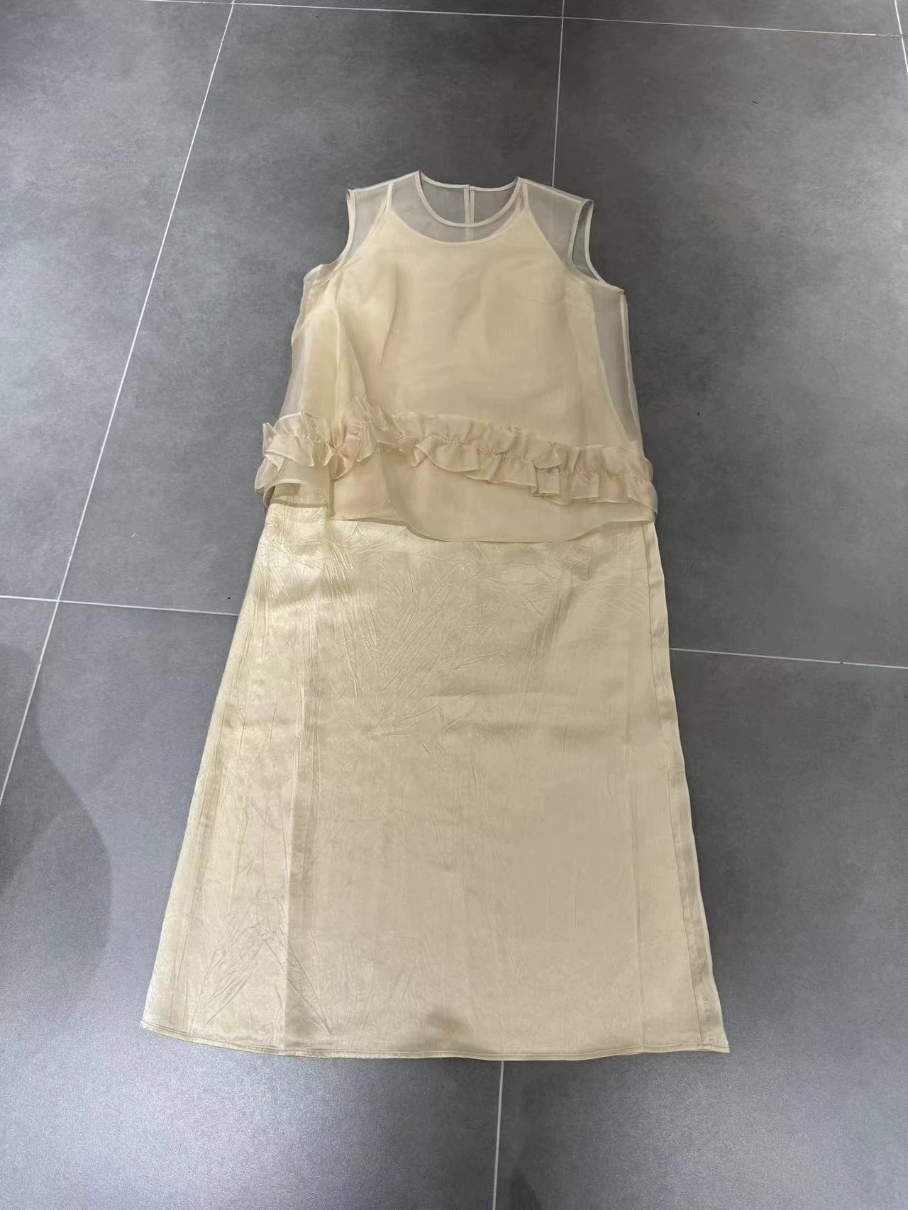 Elegant Silk Organza and Acetate Slip Dress Set - French Style, Ruffle Detail 8 i1749793807093 9217 0 6