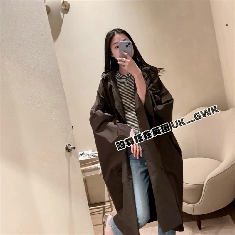 Elegant Hooded Cape Trench Coat - Modern & Luxurious Italian Style 3 i1752398711592 7656 0 1