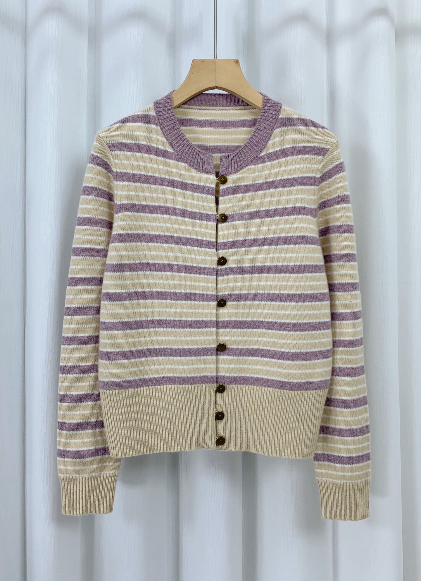 Striped Wool Cardigan Sweater - Soft Cashmere Knitwear in Taro Purple 5 i1754729273241 9109 0 3
