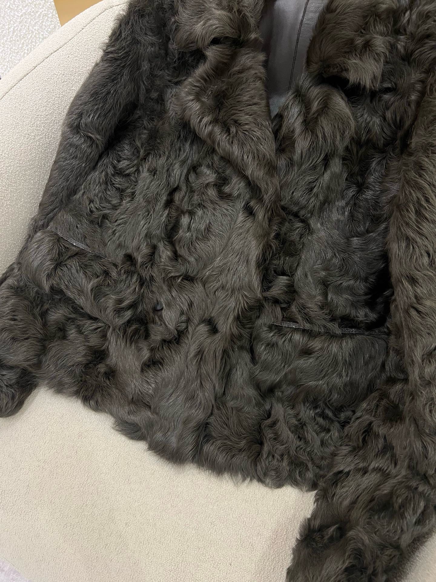 Elegant Lambskin Coat with Pearl Chain Detail 9 i1758427545272 8323 0 7