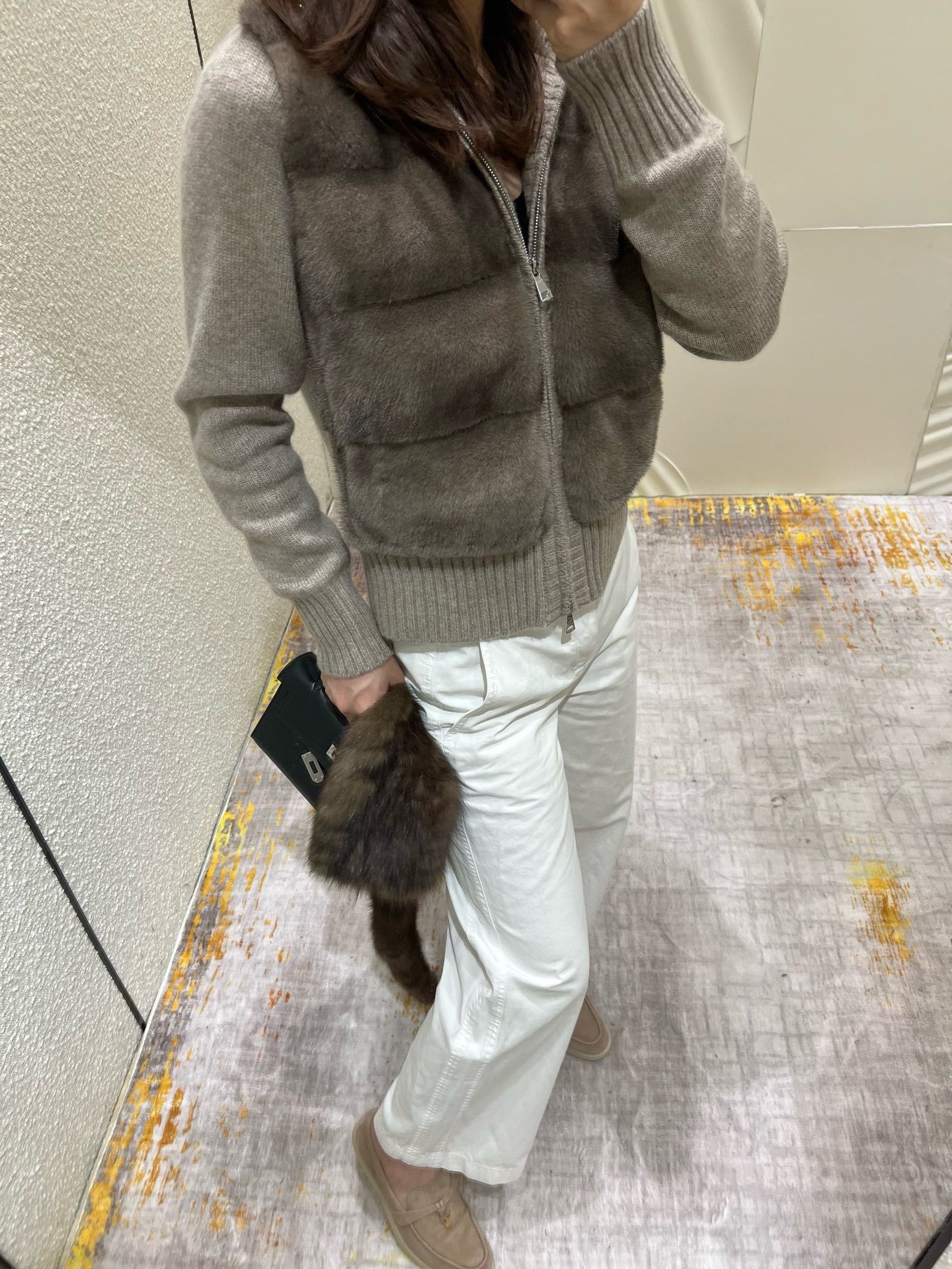 Cashmere Wool Blend Knit Top with Mink Fur Trim 4 i1758427564073 9894 0 2