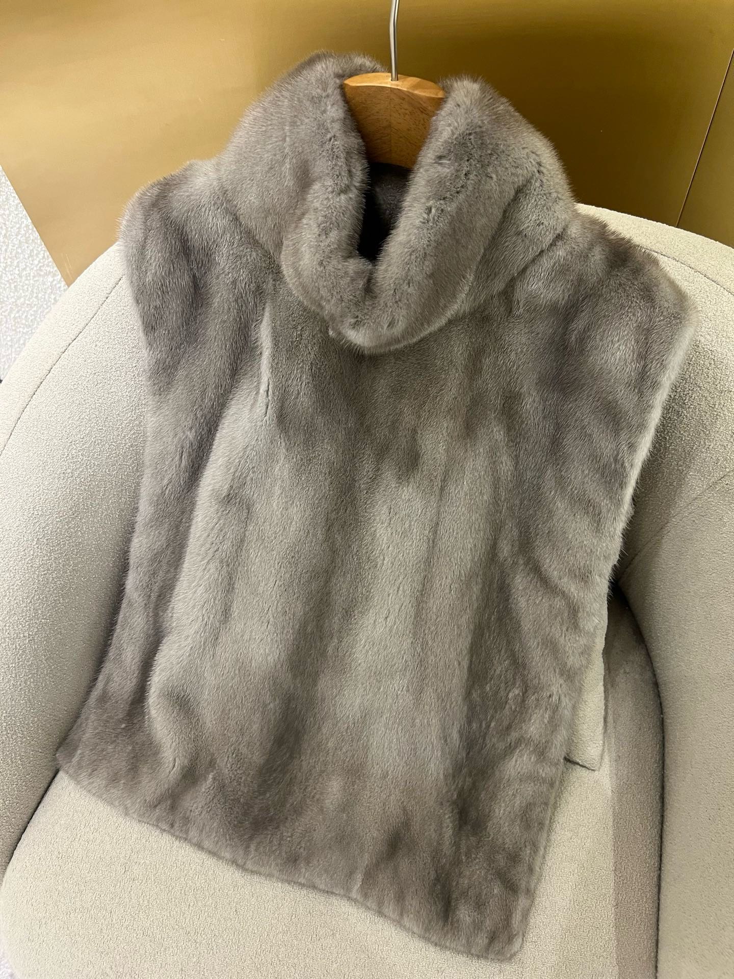 Elegant Purple Velvet Mink Fur Cape Shawl - Versatile & Stylish 7 i1758676132825 2407 0 5