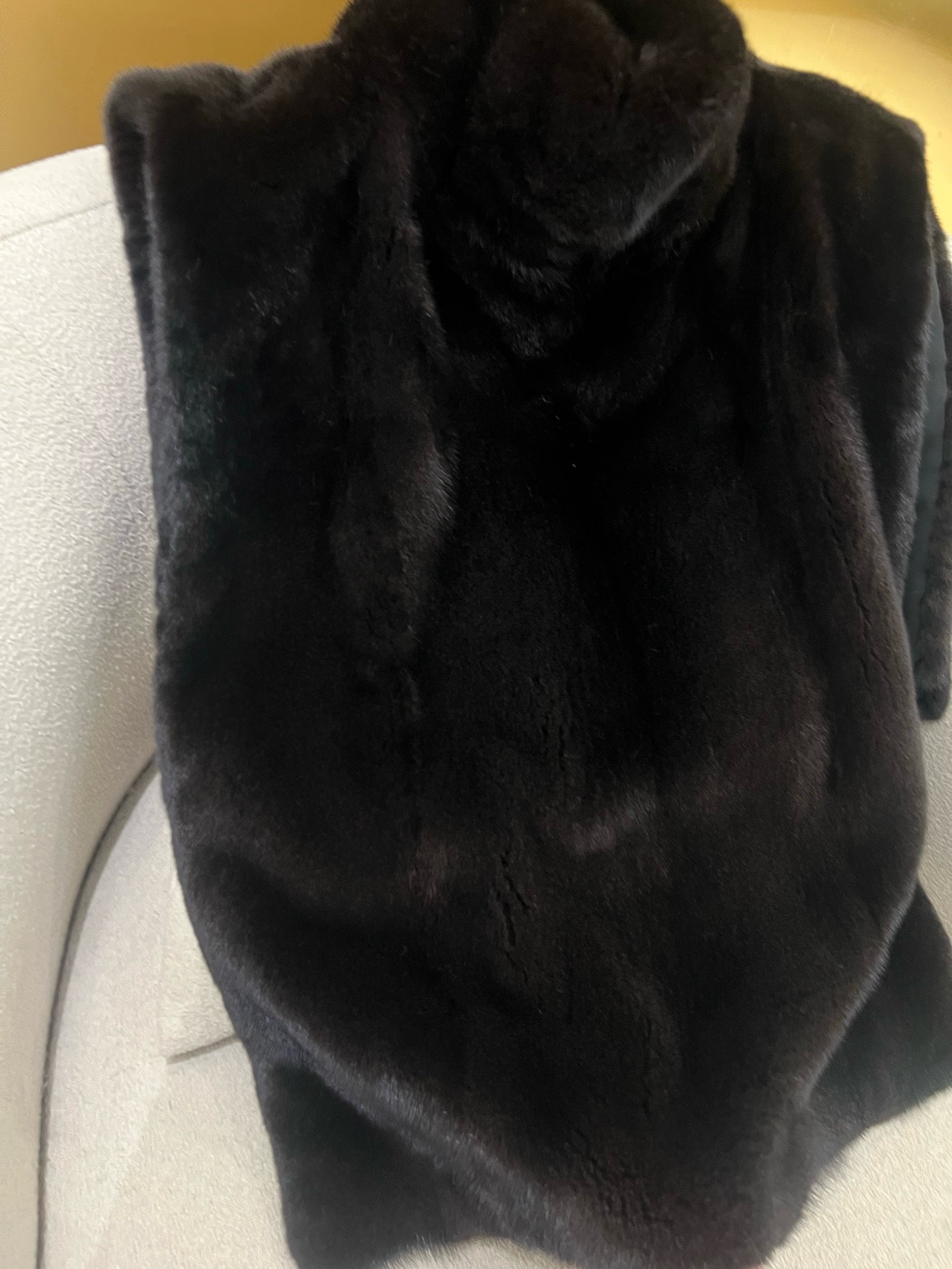 Copenhagen Velvet Mink Fur Poncho Capelet, Versatile & Chic 5 i1758676152281 1599 0 3