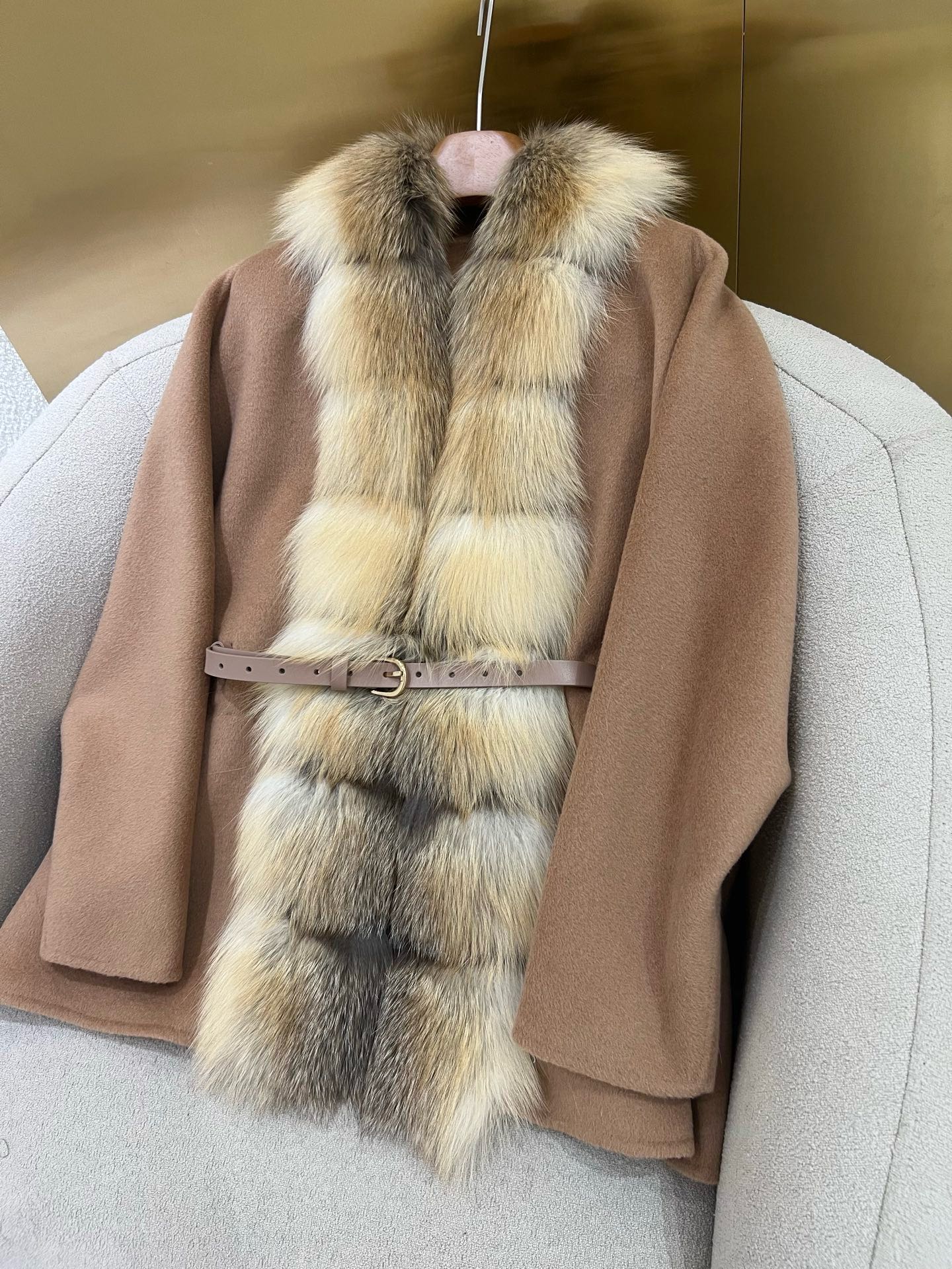 Elegant Fox Fur Trim Wool Cashmere Coat with Lambskin Belt 6 i1759377586702 3942 0 4