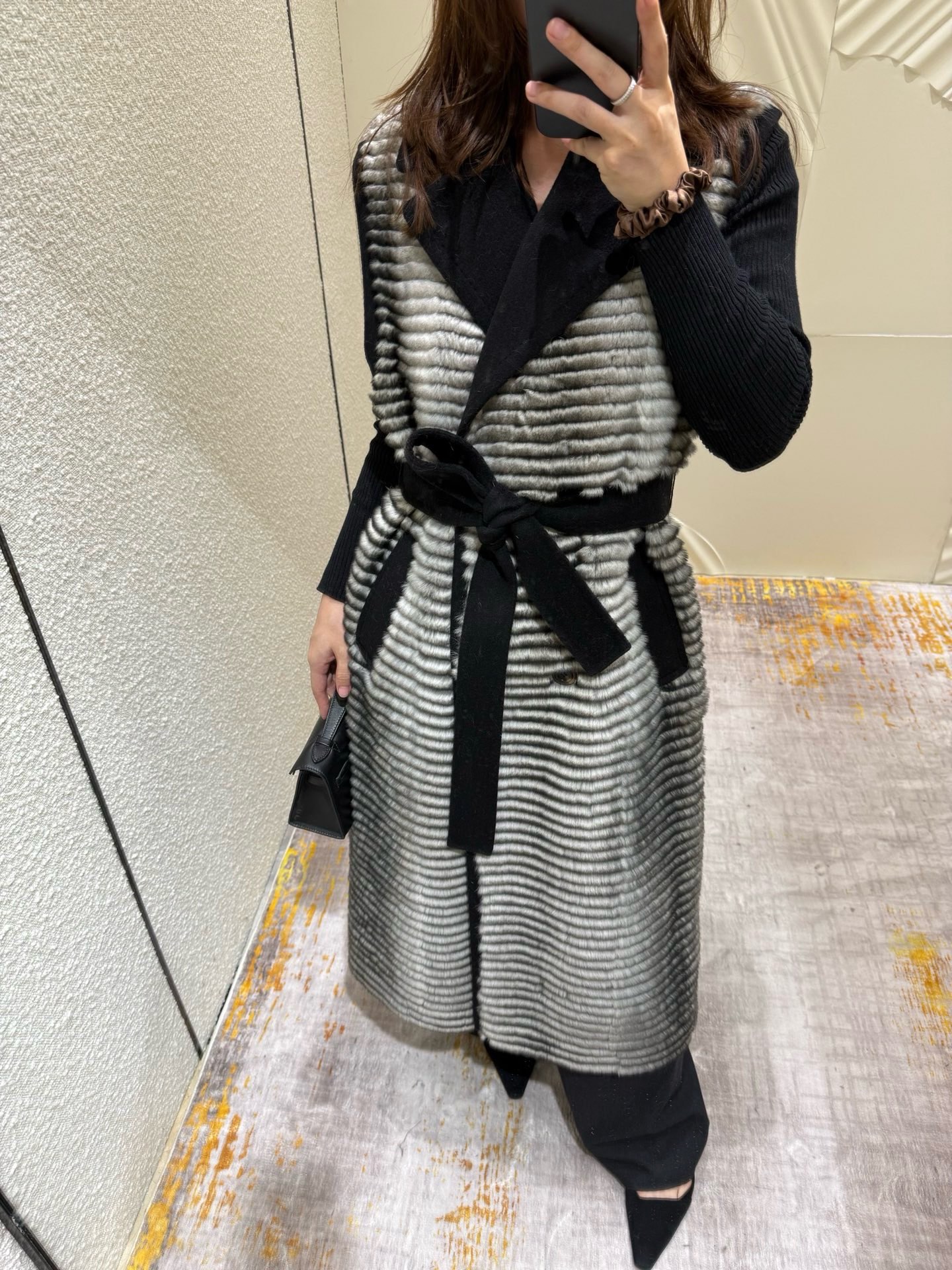 Elegant Long Vest with Cashmere & Wool Blend – Soft, Structured, and Chic