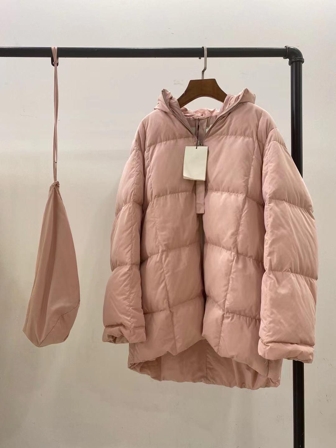 Jil Sander Quilted Down Puffer Jacket: High Density, Premium Quality 6 i1761545630285 1770 0 4