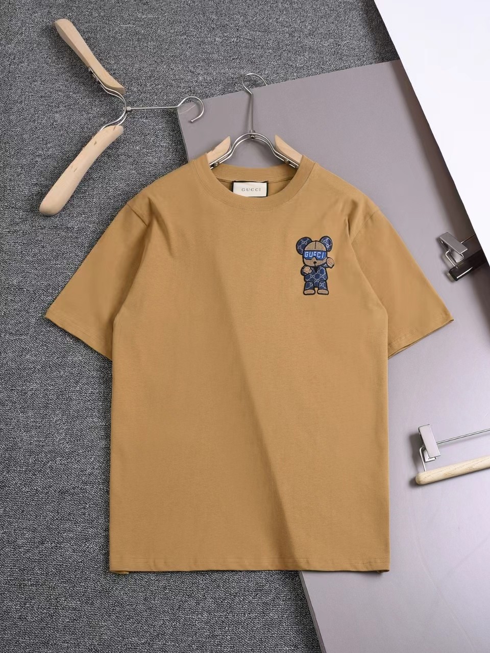 Gucci Cheap
 Clothing T-Shirt Apricot Color Beige Black Blue Khaki White Embroidery Unisex Combed Cotton Spring/Summer Collection