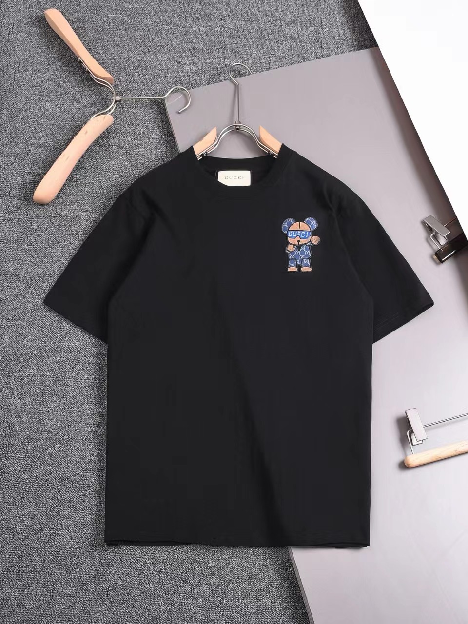Gucci Clothing T-Shirt Designer 1:1 Replica
 Apricot Color Beige Black Blue Khaki White Embroidery Unisex Combed Cotton Spring/Summer Collection