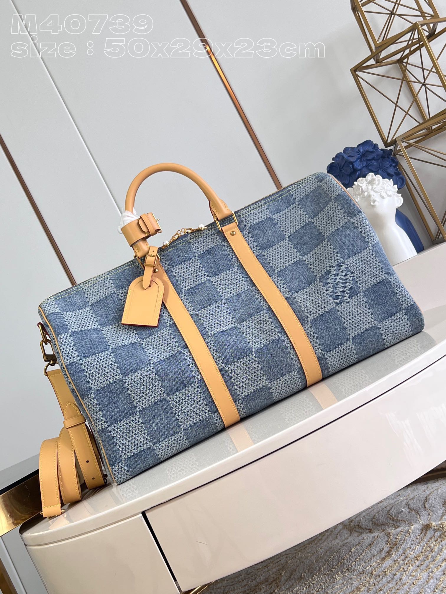 Louis Vuitton LV Keepall Bolsos de viaje Blanco Lona Algodón bruto azul Colección de verano M40739