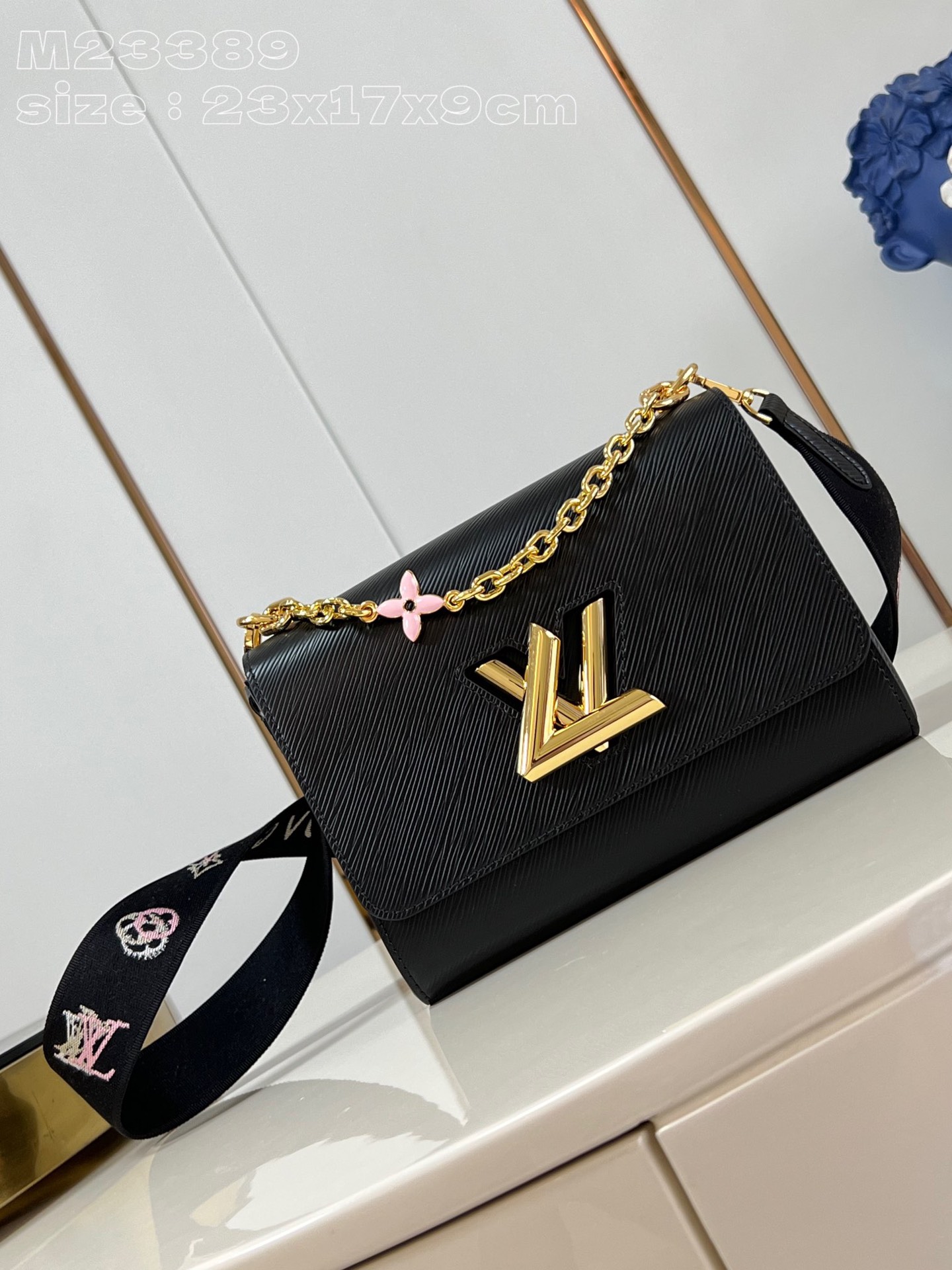 Louis Vuitton Bolsos de mano Negro Epi M23389