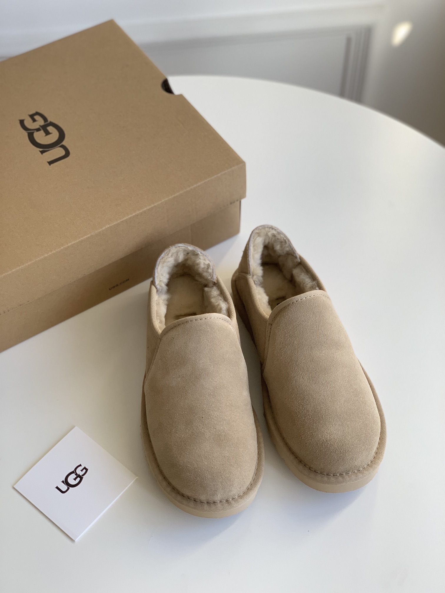 NO:210161,All New Year’s goods are sold in high-end personalized goods; early delivery is early; 35/2; 36/6; 39/9 are paid attention to the big goods sold at the end of the year, and all are not returned or exchanged, special prices are available.19860909狂甩年货甩,全部是高端自留款；早下早得早得；35/2；36/6；39/9注意年尾大甩货,全部不退换,特价款,,Children's