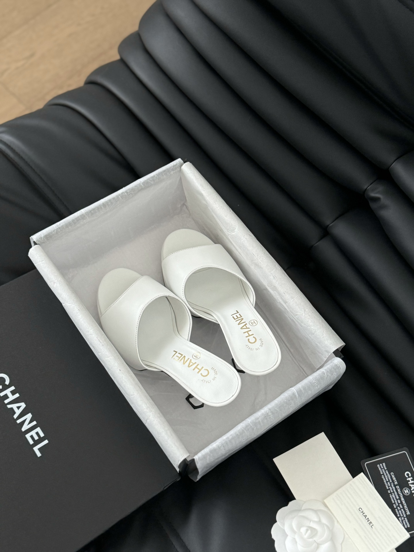 ¿Dónde puedo comprar la mejor calidad?
 Chanel Zapatos Sandalias Dermis Piel de oveja Colección primavera