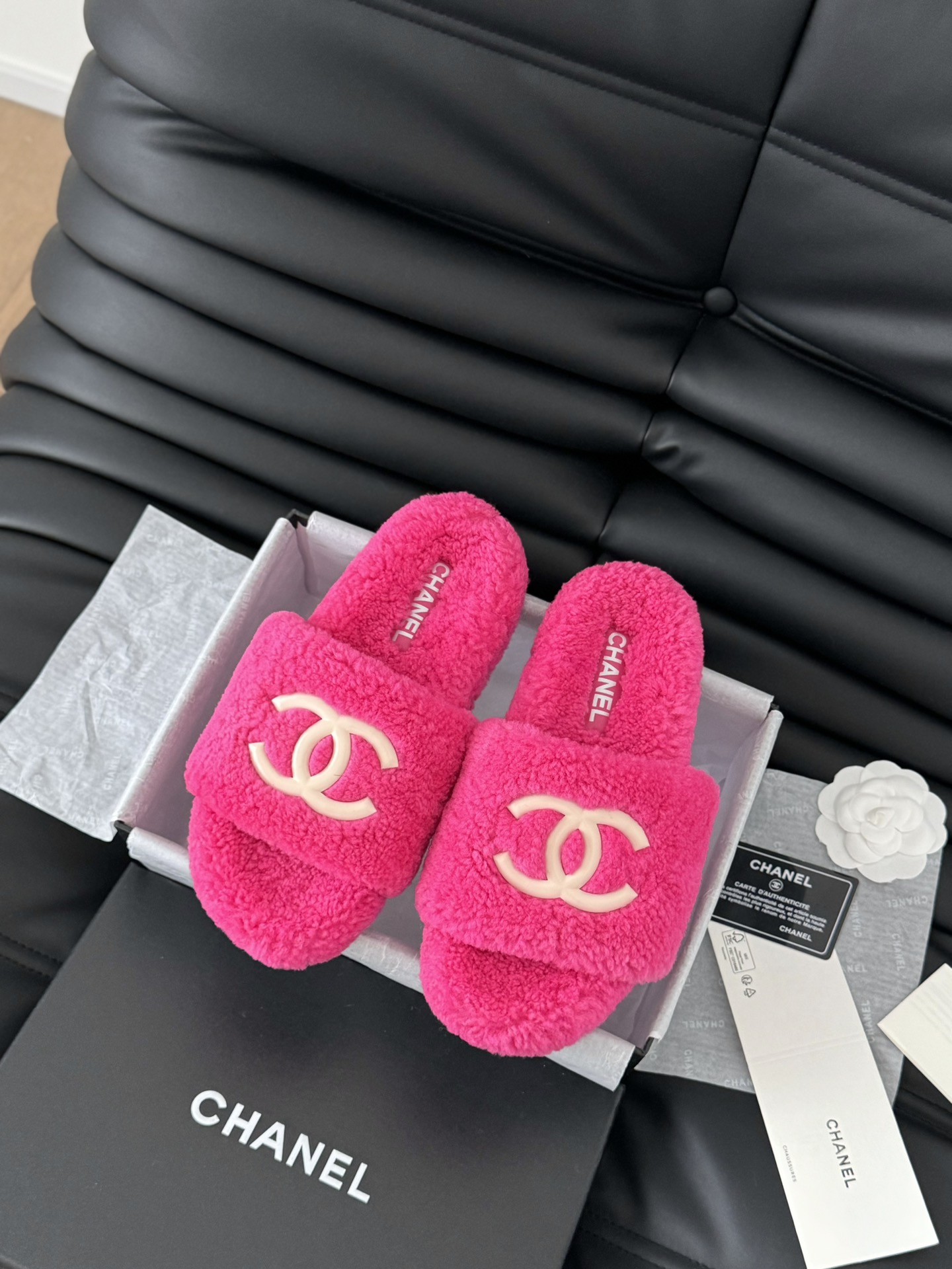 Chanel Buty Letnie kapcie Guma Wełna Kolekcja jesienna/zima Casual