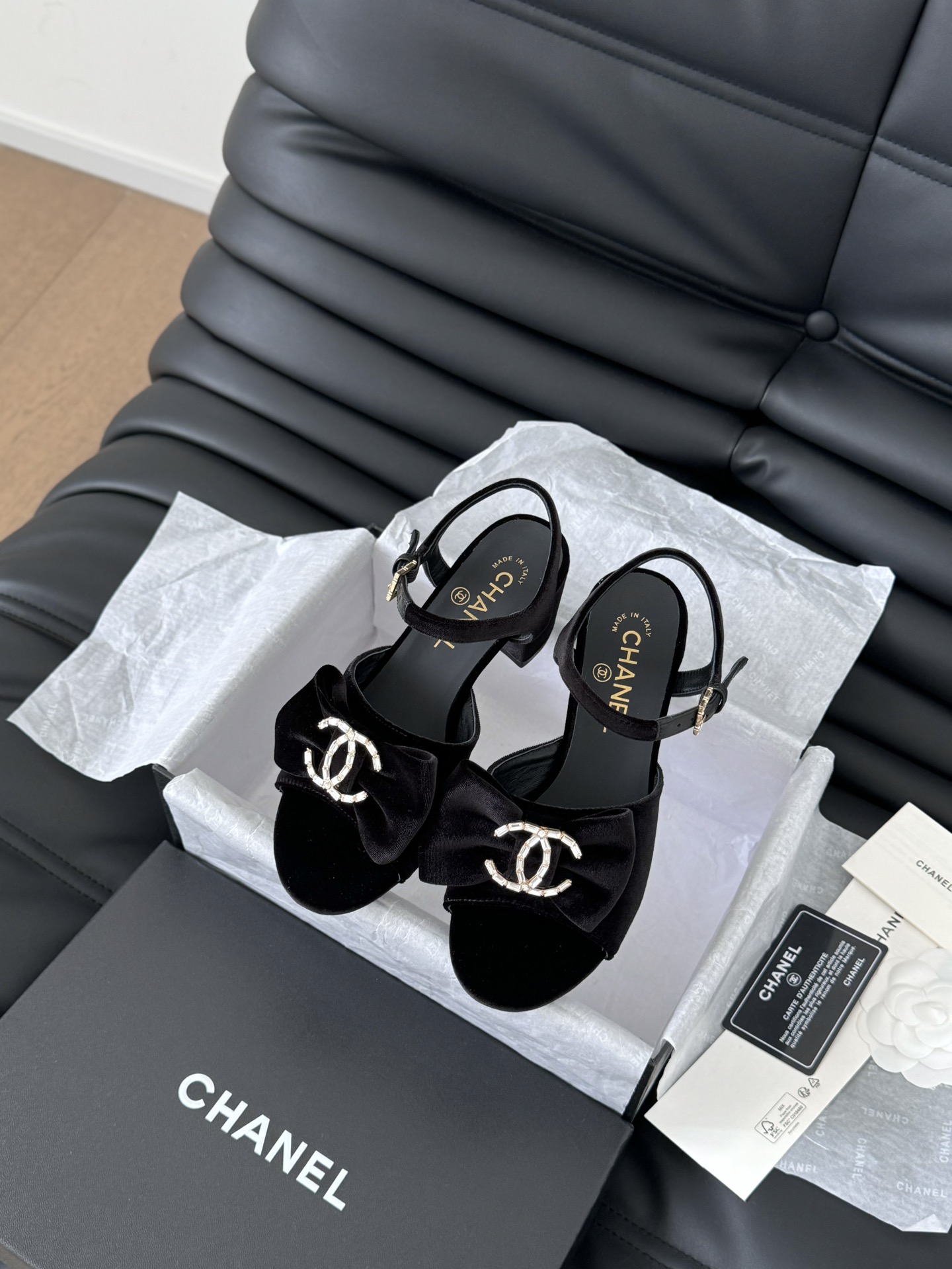 Chanel Buty jednowarstwowe Prawdziwa skóra Skóra owcza