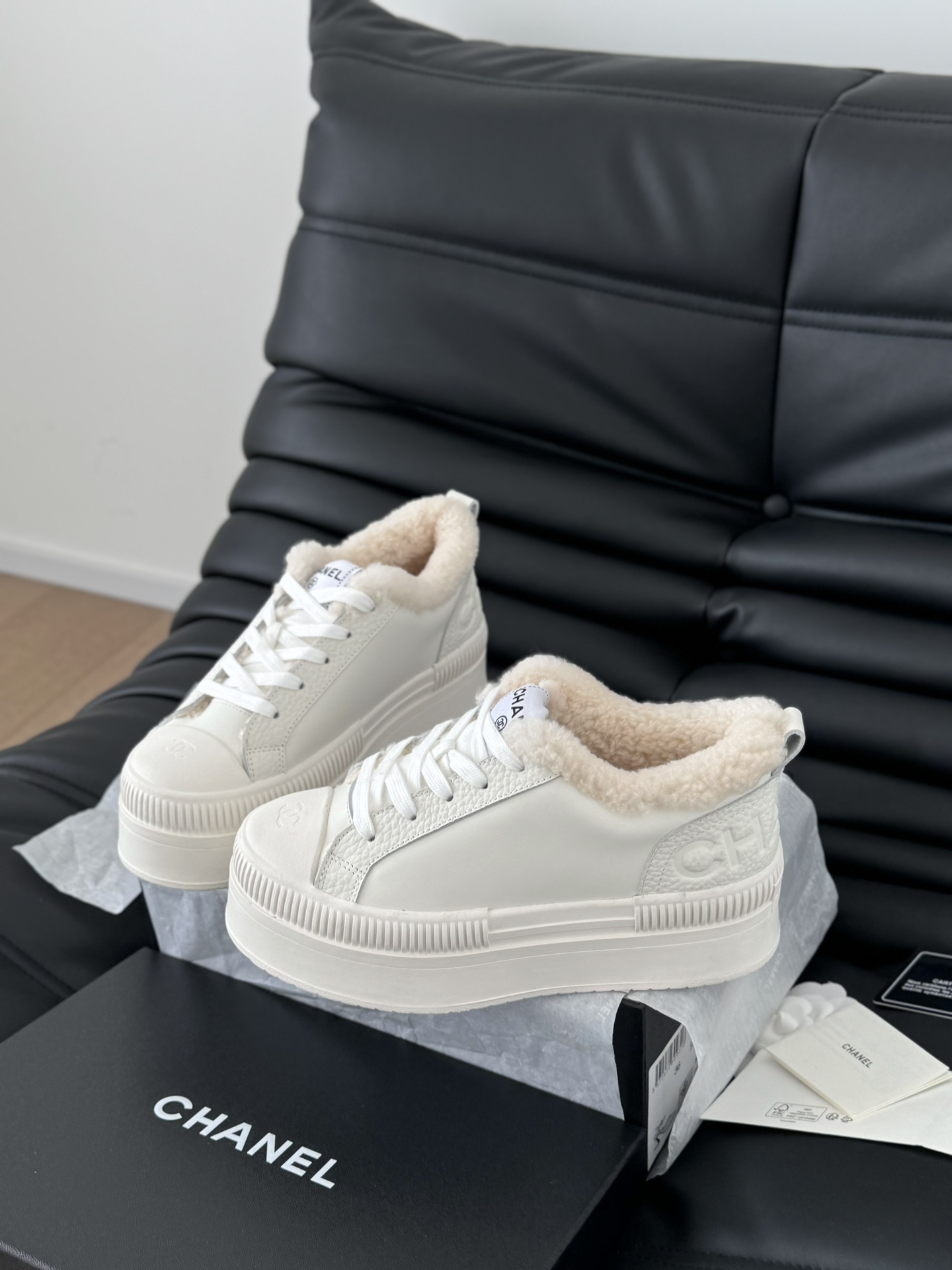 Chanel Haute Couture Classic Luxury Leather Shoe Loafer Shoes Ref 2