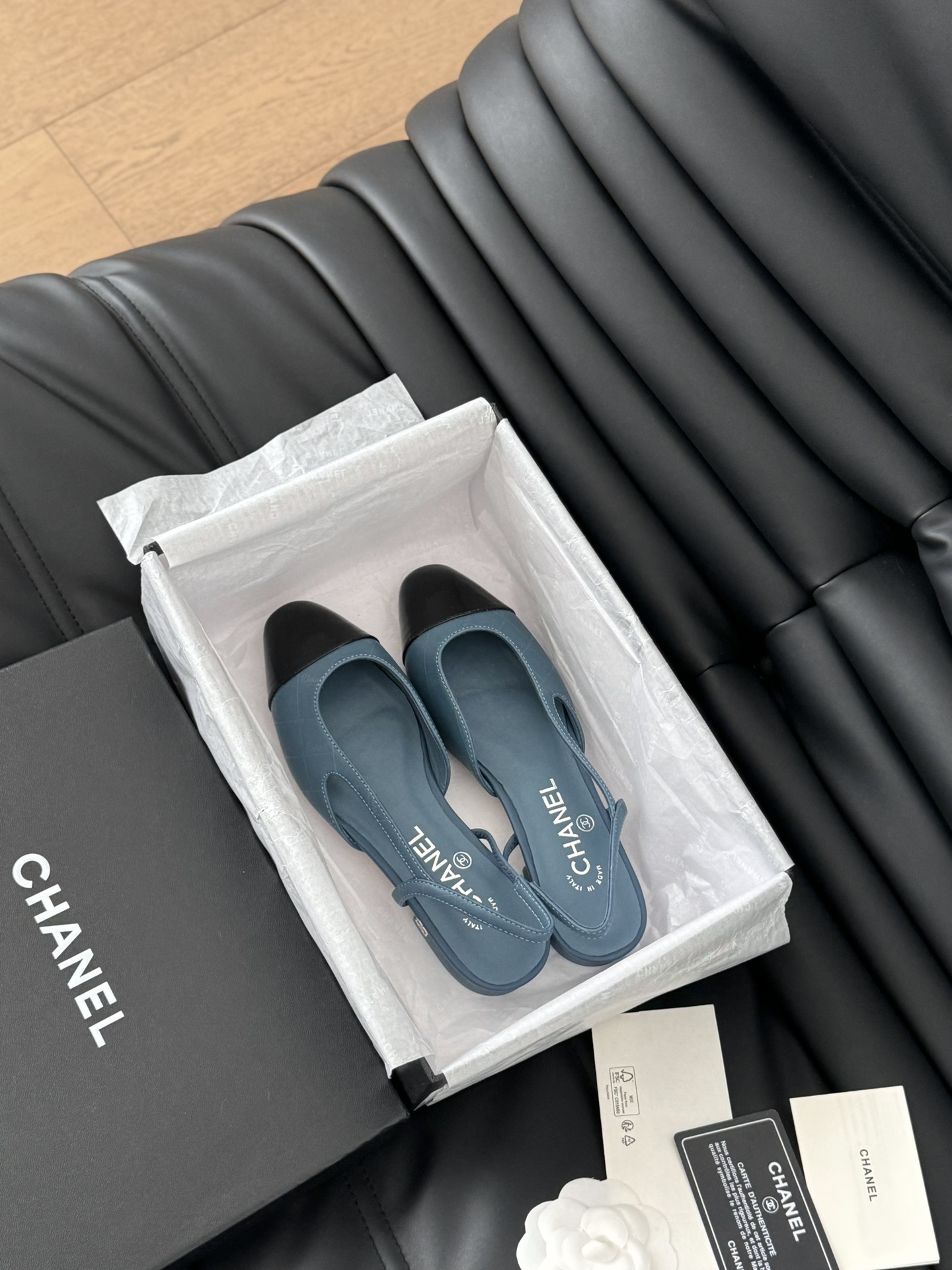 Chanel 经典slingback后空凉鞋 9