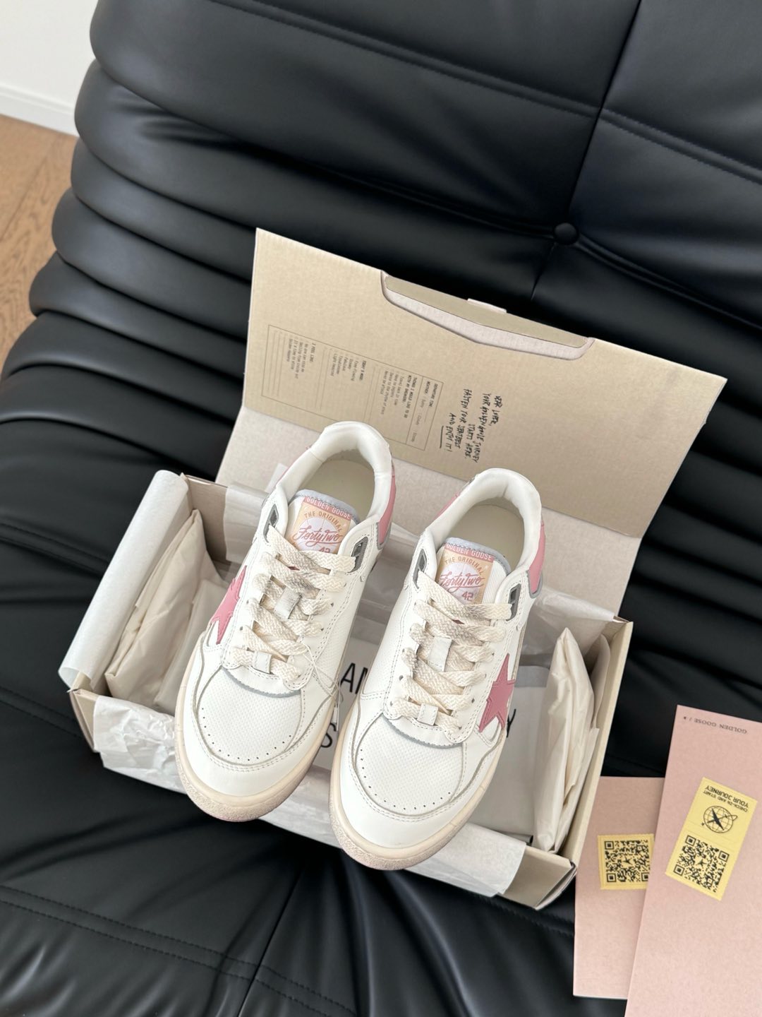 NO:129725,GGDB small dirty shoes are shipped!  New style is coming, personalized graffiti, beautiful and versatile, full of details~ This year's latest version, limited edition, high-quality running and price, Size: 35-40, casual shoes/sports shoes, sneakers19860909GGDB 小脏鞋新色出货啦！ 新款来袭 个性涂鸦,好看又百搭,细节拉满～ 今年最新版面 官网专柜限定款 高版本高品质跑量价 Size:35-40,休闲鞋/运动鞋,sneakers,Women's Shoes