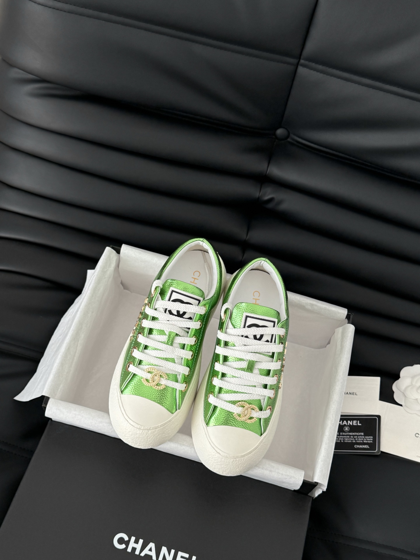 NO:233841,Chanel 25C new big-headed biscuit shoes, original development top version, authentic upper, consistent inner sheepskin, TPU outsole, non-ordinary version, rubber outsole Size: 35-39 Other sizes customized, casual shoes/sports shoes, chanel, sneakers, sheepskin19860909Chanel 25C新款大头饼干鞋 原版开发顶级版本 鞋面正品一致 内里羊皮 TPU大底 非普通版本橡胶大底 Size:35-39 其他码数定做,休闲鞋/运动鞋,chanel,sneakers,sheepskin,Women's Shoes