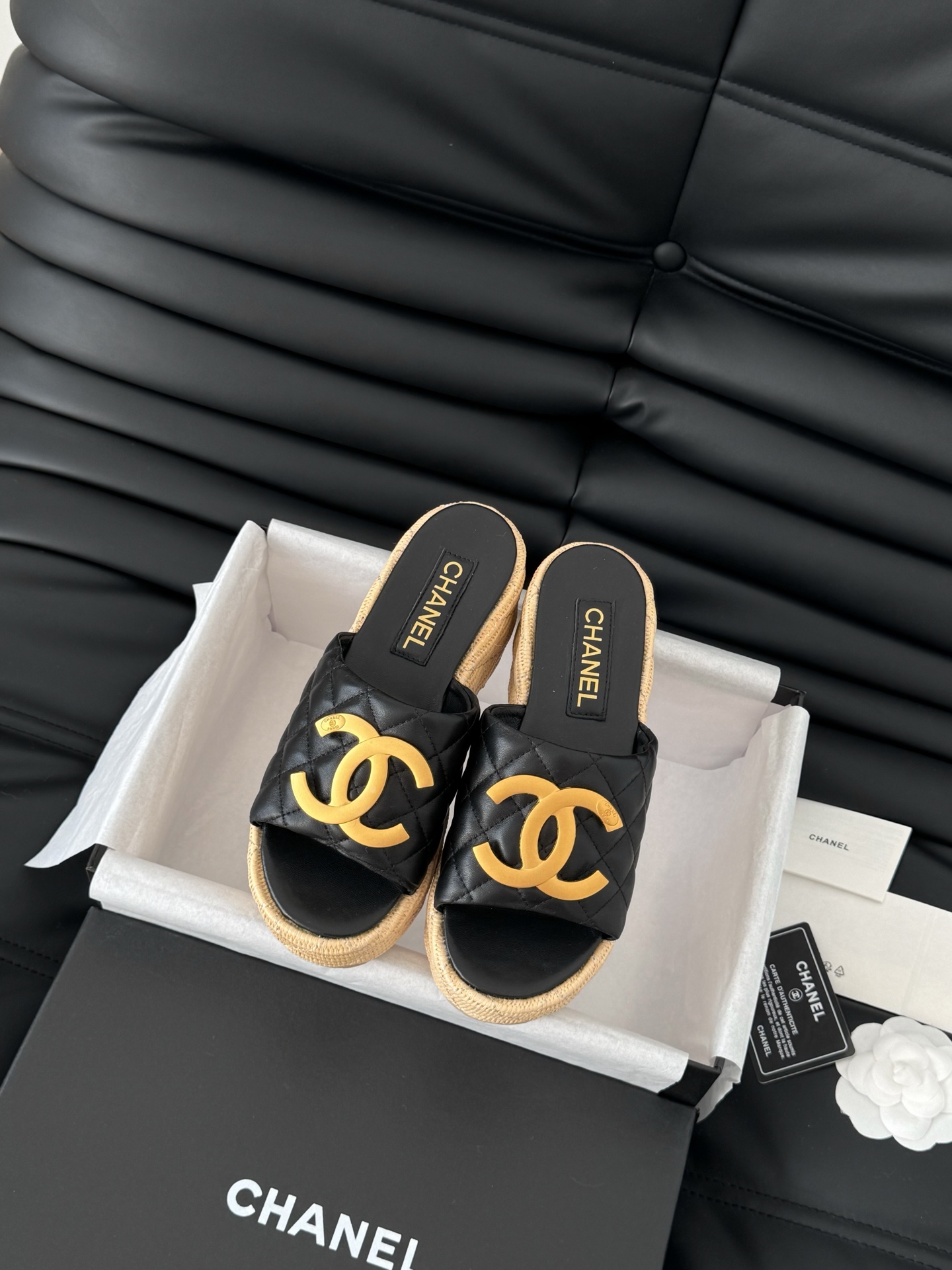 Chanel Chanel 25C早春度假系列拖鞋