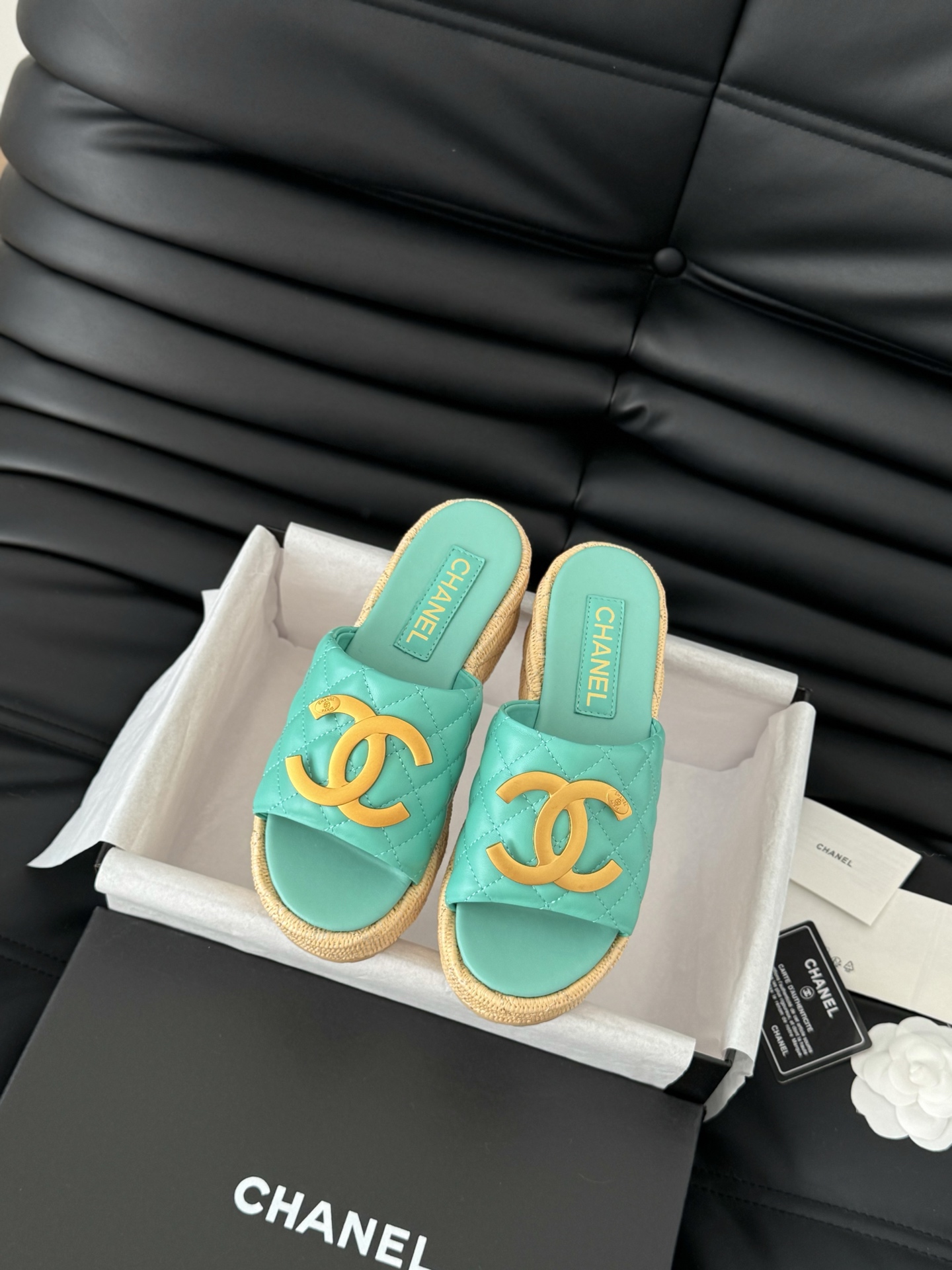 Chanel Chanel 25C早春度假系列拖鞋