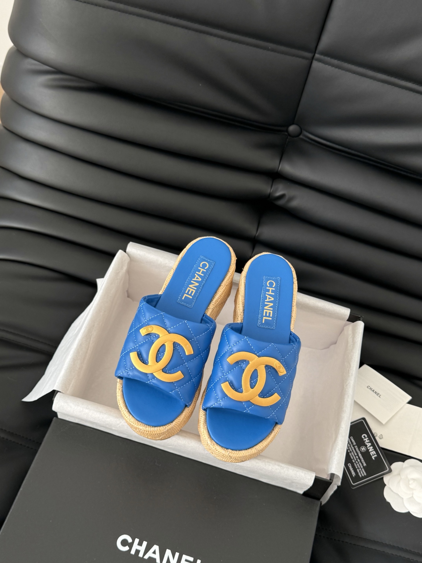 Chanel Chanel 25C早春度假系列拖鞋
