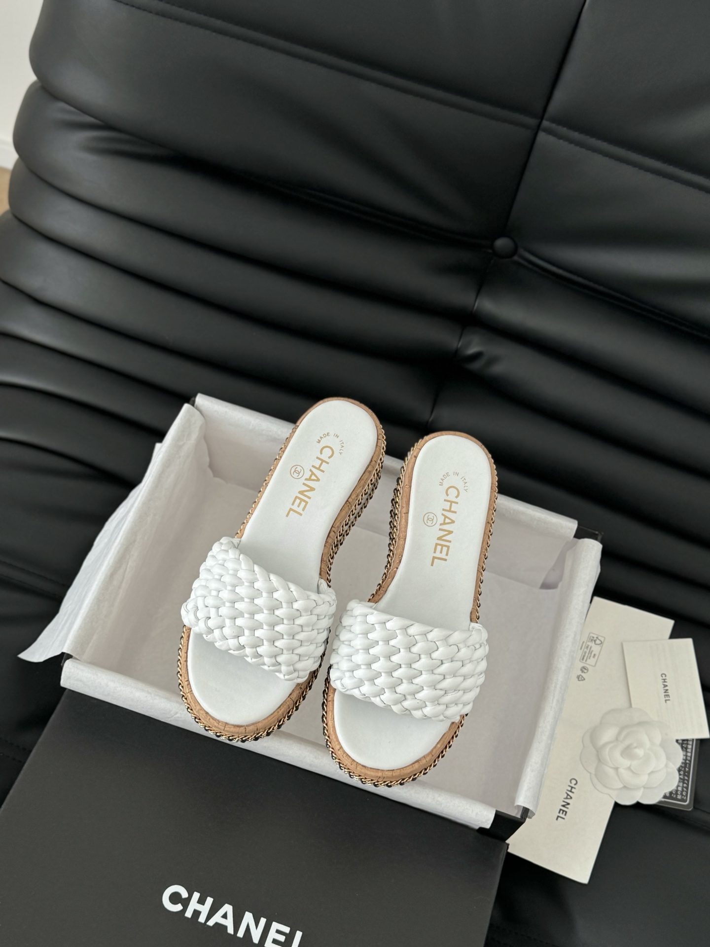 NO:271023,Chanel 25P new woven slippers sandals series New woven fabric woven upper inner sheepskin original outsole Size:35-39 Other sizes customized, chanel, sandals, slippers, sheepskin19860909Chanel 25P新款编织拖鞋凉鞋系列 新编织面料 编织鞋面 内里羊皮 原版大底 Size:35-39 其他码数定做,,chanel,sandals,slippers,sheepskin,Men's shoes
