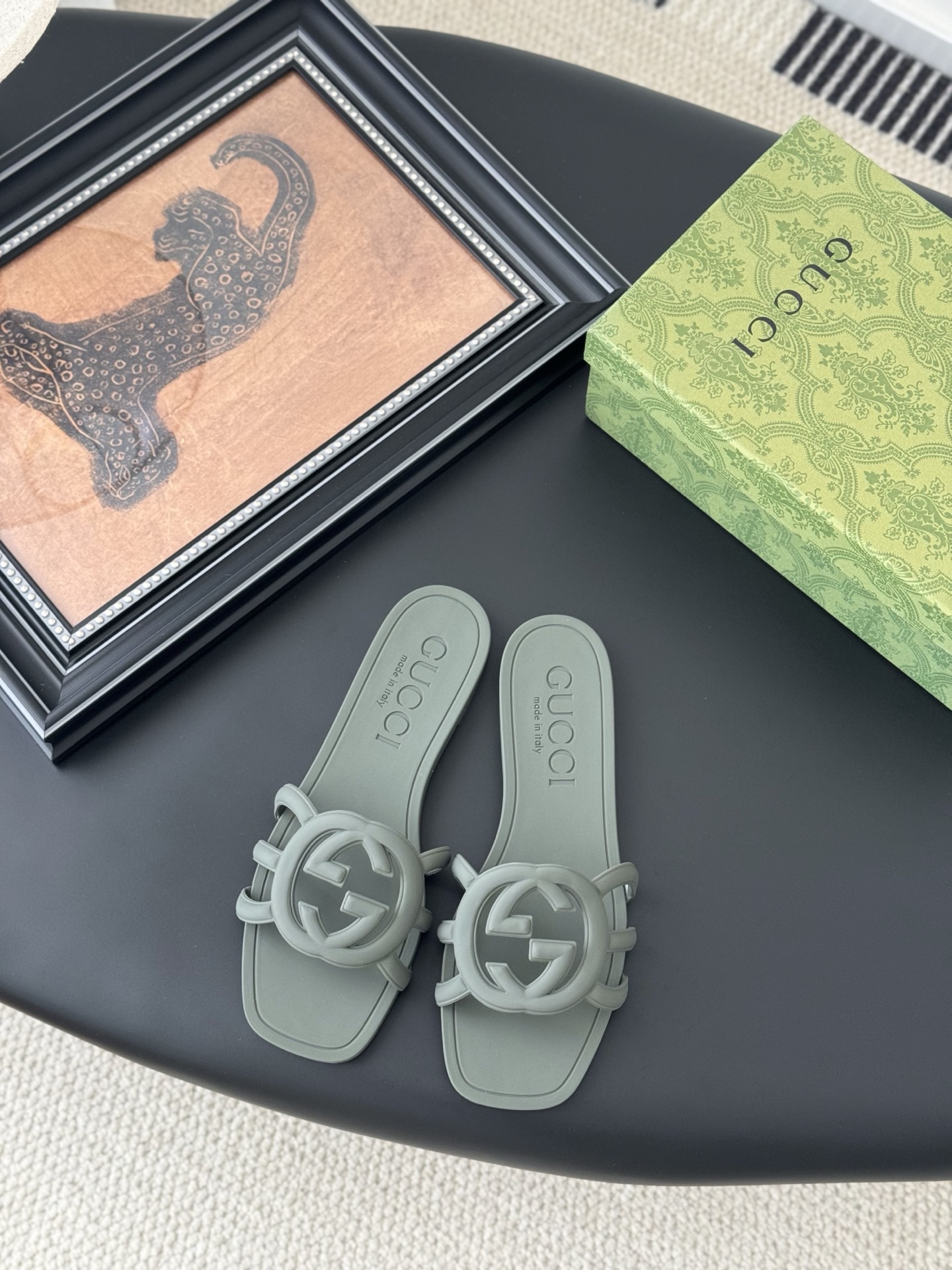 NO:233543,Gucci latest jelly slippers High-version TPU material Running volume and price size: 35-41, slippers, gucci, slippers19860909Gucci 最新款果冻拖鞋 高版本TPU材料 跑量价 size: 35-41,拖鞋,gucci,slippers,Women's Shoes