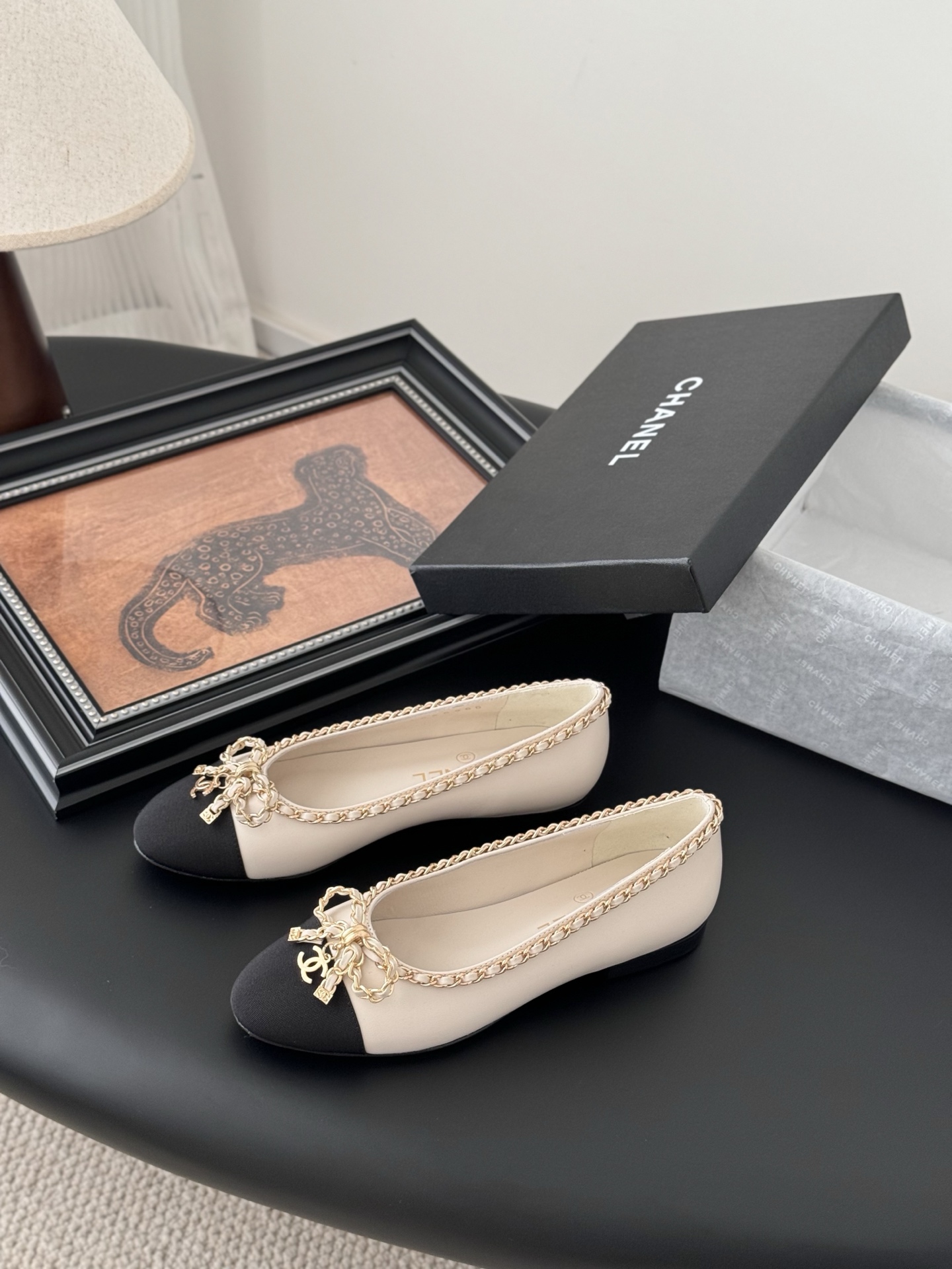 Chanel 25K Chain CC Block Heel Pumps, Classic Design, Comfortable Fit 4 i1743777481651 3647 0 1
