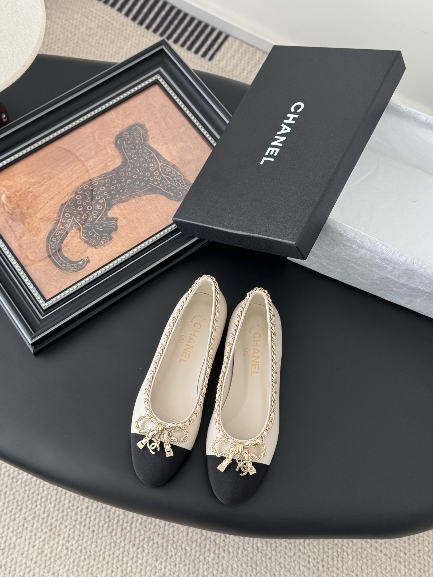 Chanel 25K Chain CC Block Heel Pumps, Classic Design, Comfortable Fit 3 i1743777481720 911 0 0