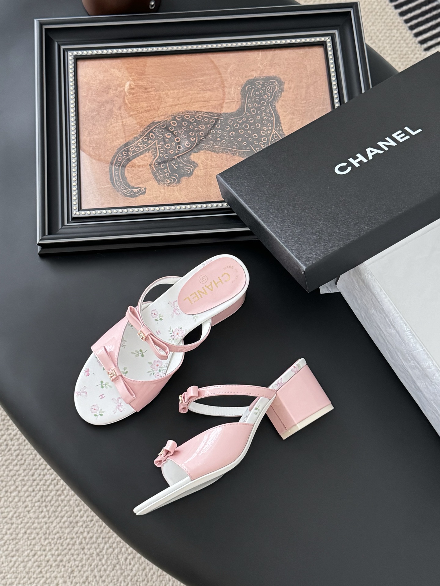 Chanel 2025P Pink Leather Bow Heeled Sandals - Elegant Comfort & Style 1 Chanel 2025P Pink Leather Bow Heeled Sandals - Elegant Comfort & Style