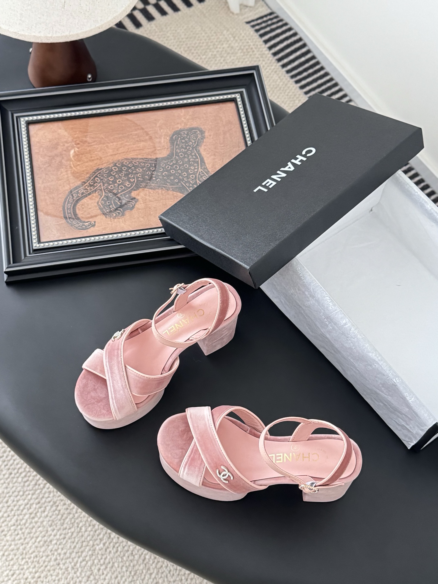 Chanel 25A Pink Velvet Platform Sandals - Spring/Summer Collection 10 i1743858634285 5636 0 8