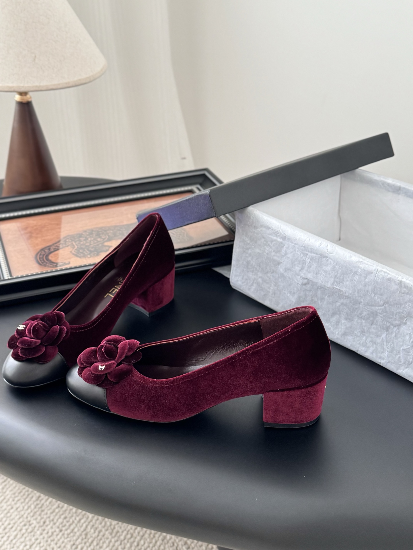 Chanel 25K Camellia Ballet Flats - Elegant Lambskin Shoes with Flower Detail 4 i1744042215357 3775 0 1