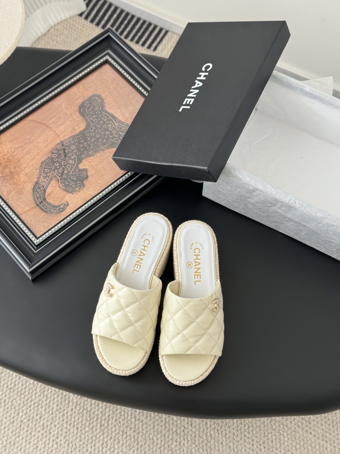 Chanel Chanel 25C早春度假系列拖鞋