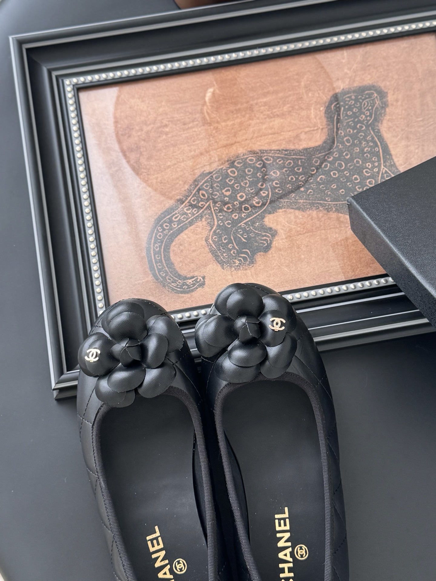 Chanel 25K Camellia Black Leather Ballet Flats Comfortable and Elegant 8 i1745772698273 8357 0 6