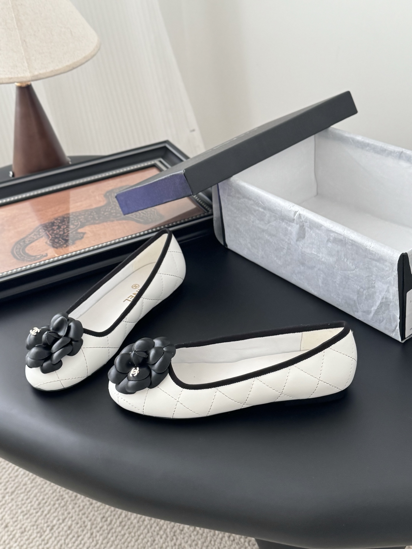 Chanel 25K Camellia Ballet Flats - Elegant Lambskin Leather Shoes 4 i1745772740715 8071 0 1