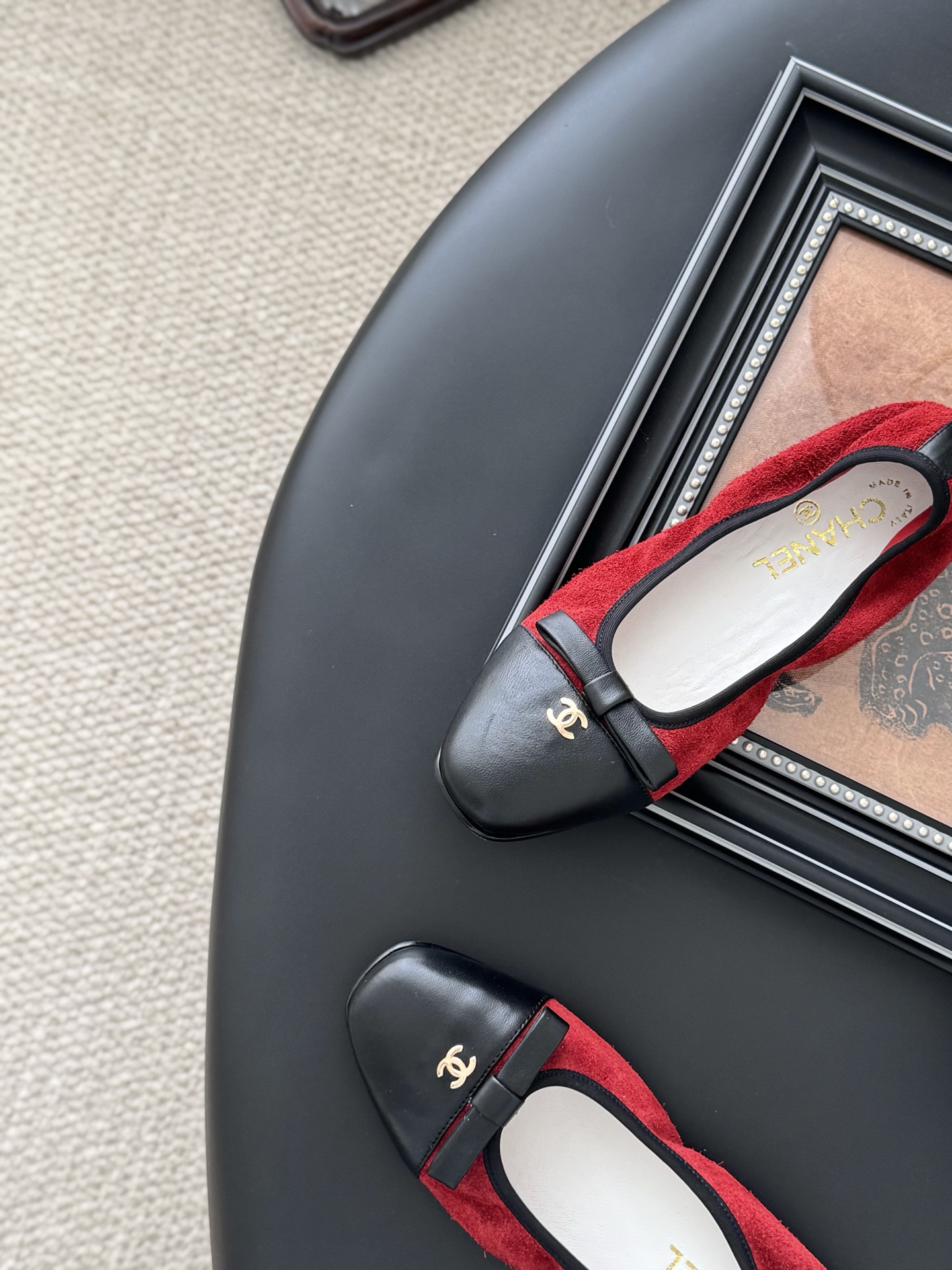 Chanel Women's Ballet Flats Red Suede and Black Leather CC Logo Shoes 9 i1745936987570 5984 0 7