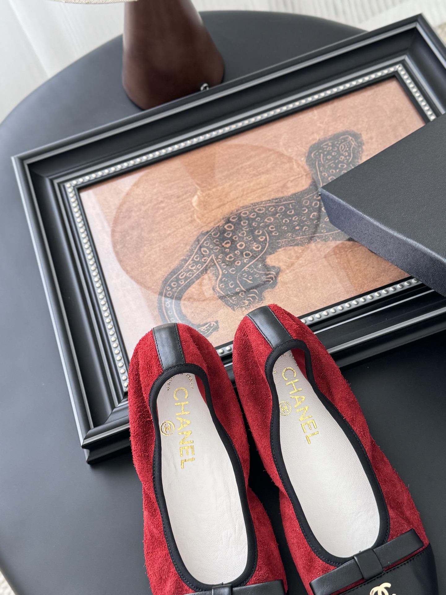 Chanel Women's Ballet Flats Red Suede and Black Leather CC Logo Shoes 8 i1745936988516 3357 0 6